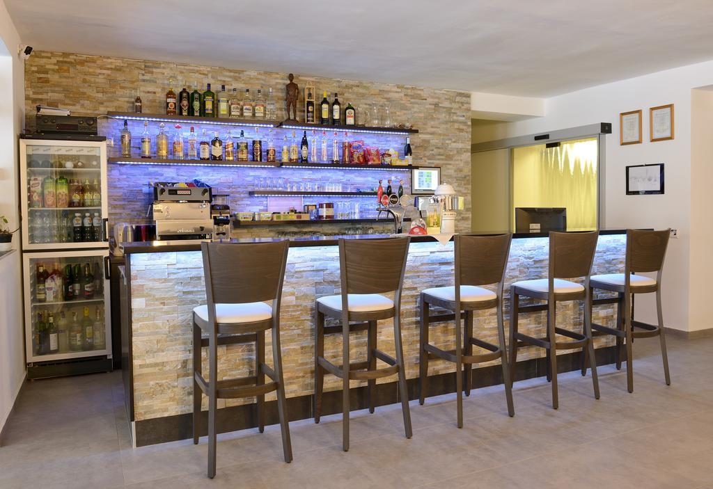 Ea Horsky Hotel Hajenka モドラヴァ エクステリア 写真