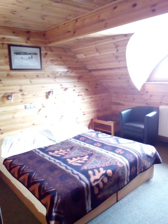 Ea Horsky Hotel Hajenka モドラヴァ エクステリア 写真