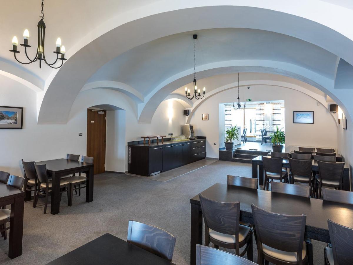 Ea Horsky Hotel Hajenka モドラヴァ エクステリア 写真