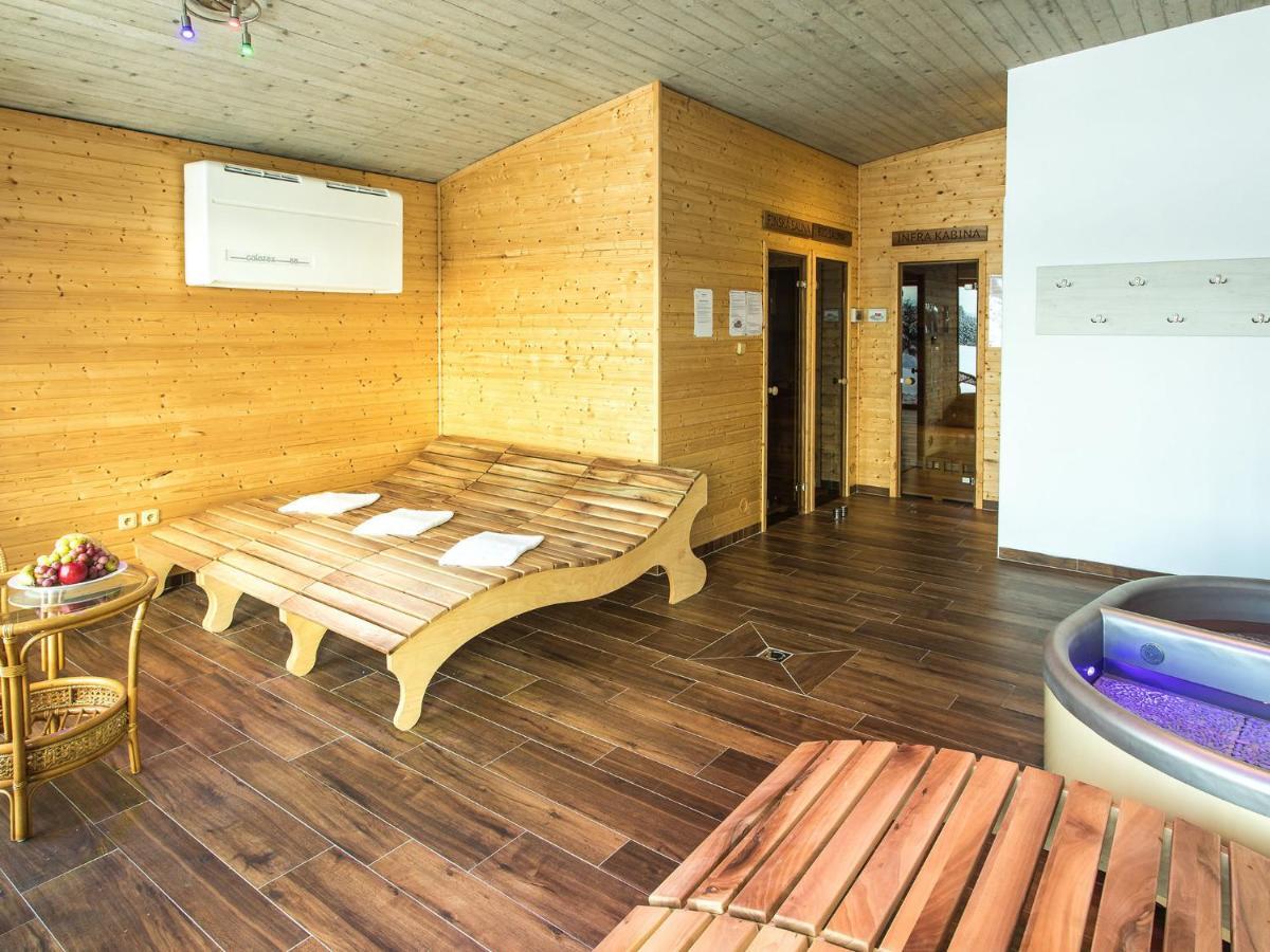 Ea Horsky Hotel Hajenka モドラヴァ エクステリア 写真