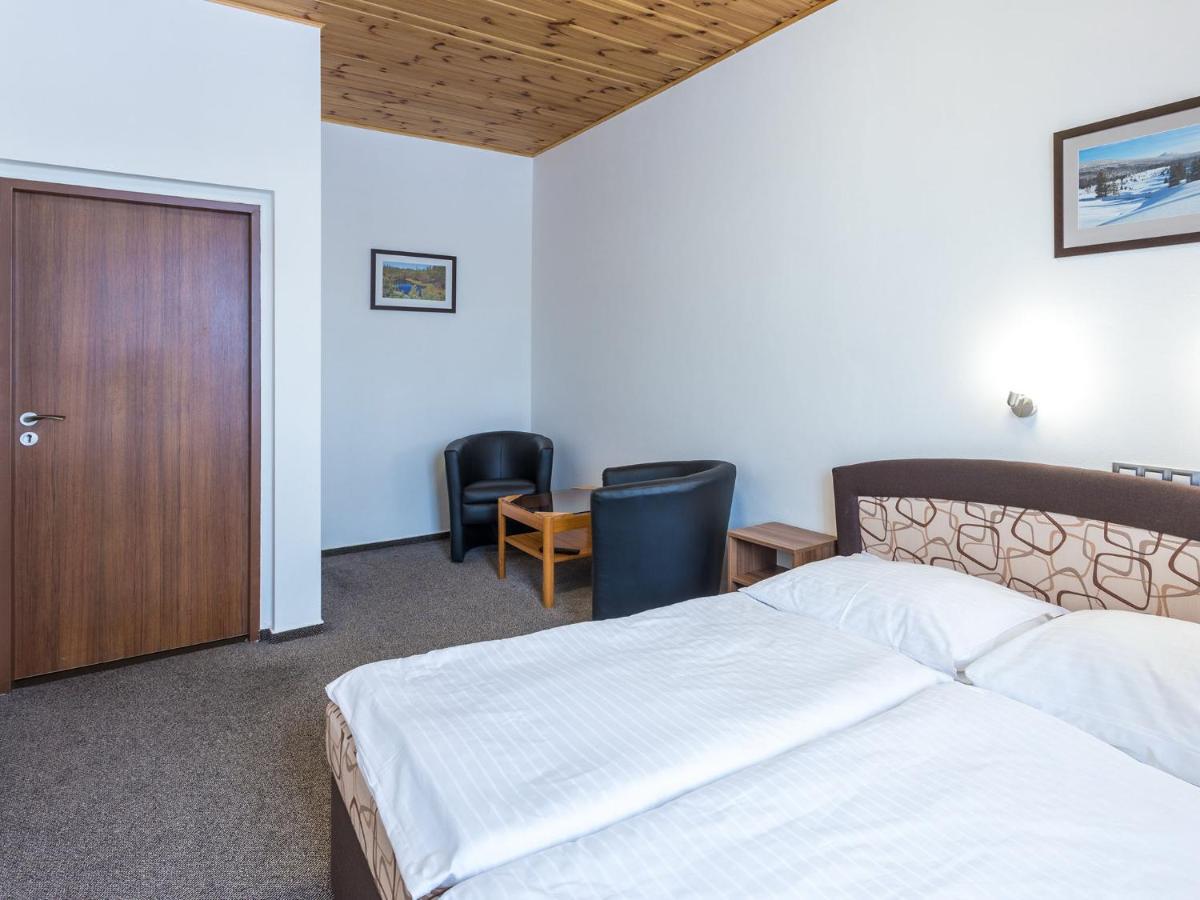 Ea Horsky Hotel Hajenka モドラヴァ エクステリア 写真