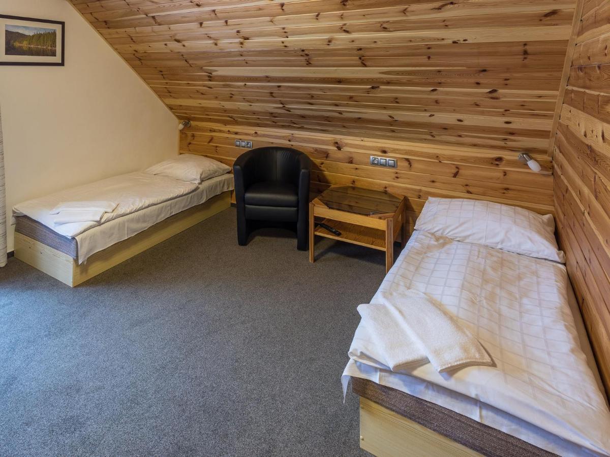 Ea Horsky Hotel Hajenka モドラヴァ エクステリア 写真