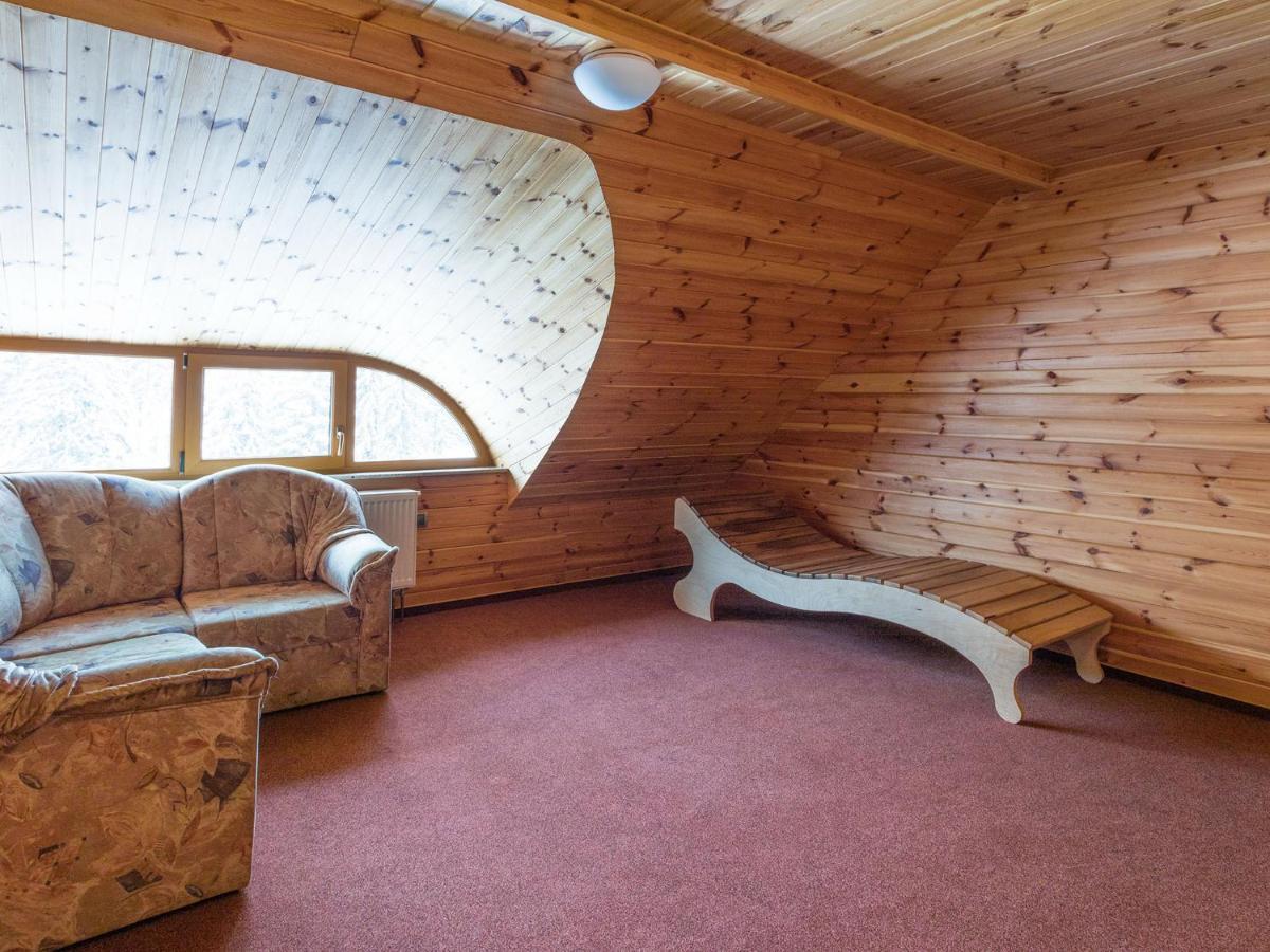 Ea Horsky Hotel Hajenka モドラヴァ エクステリア 写真